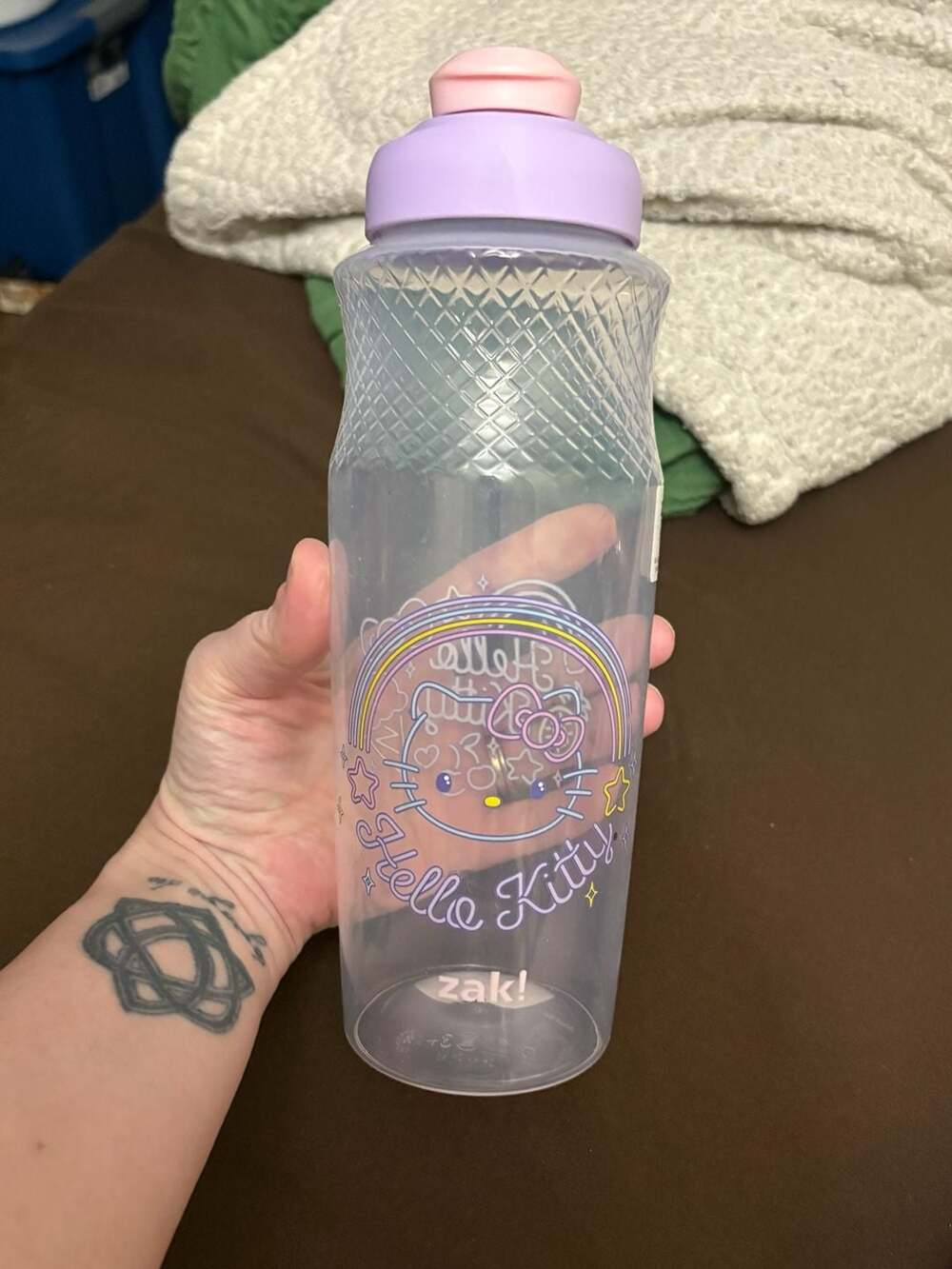 ZAK! Sanrio Hello Kitty water bottle